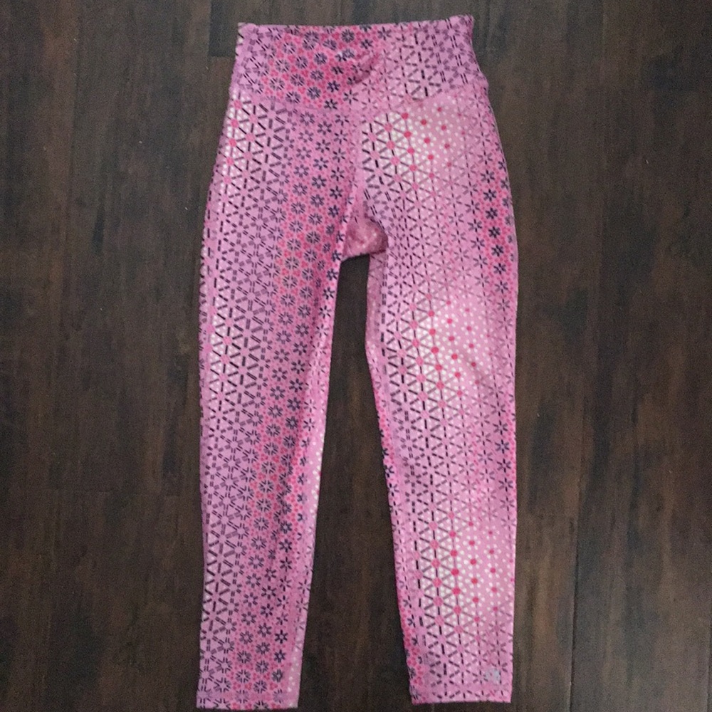Gap fit leggings